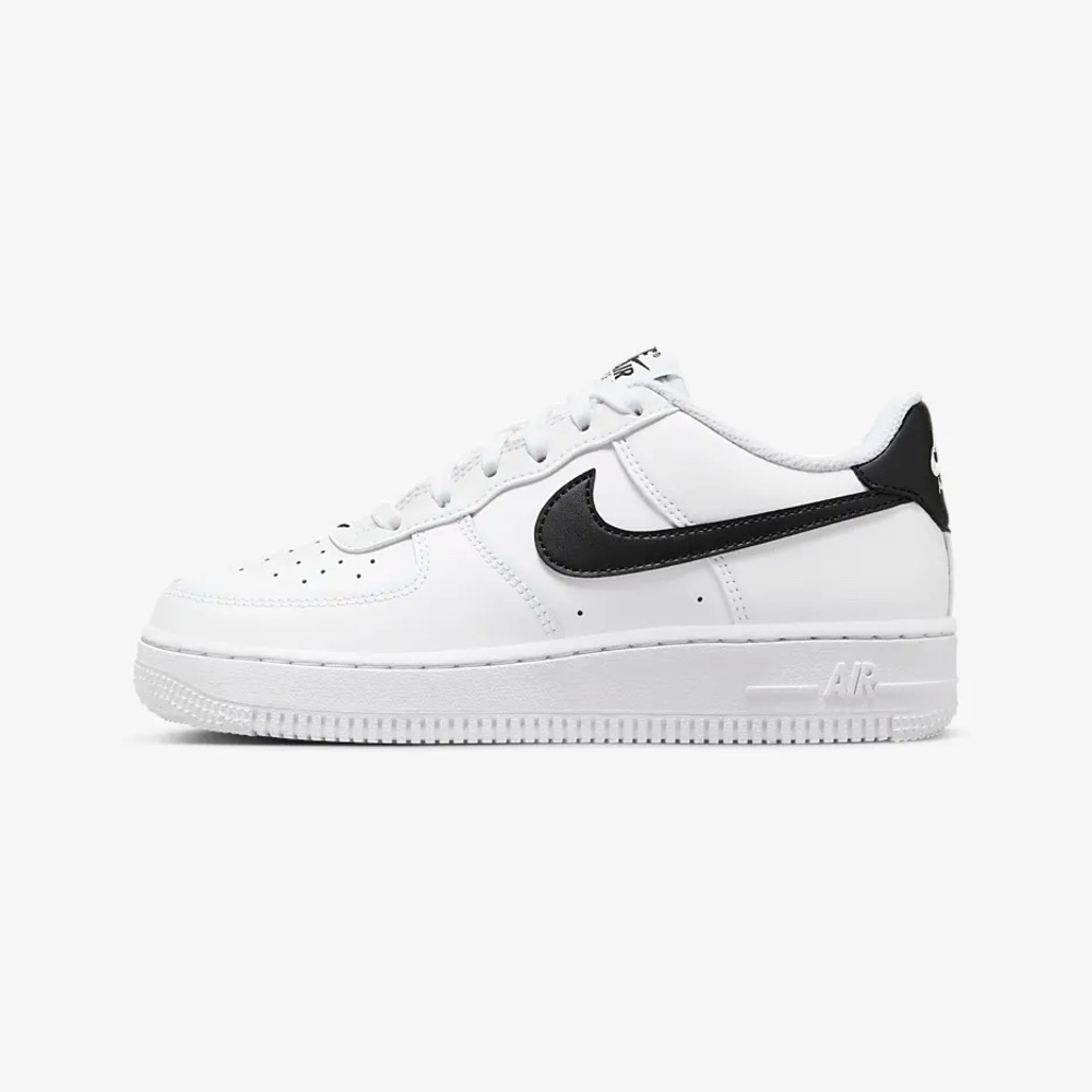 BNIB Nike Air Force 1 Black Swoosh
